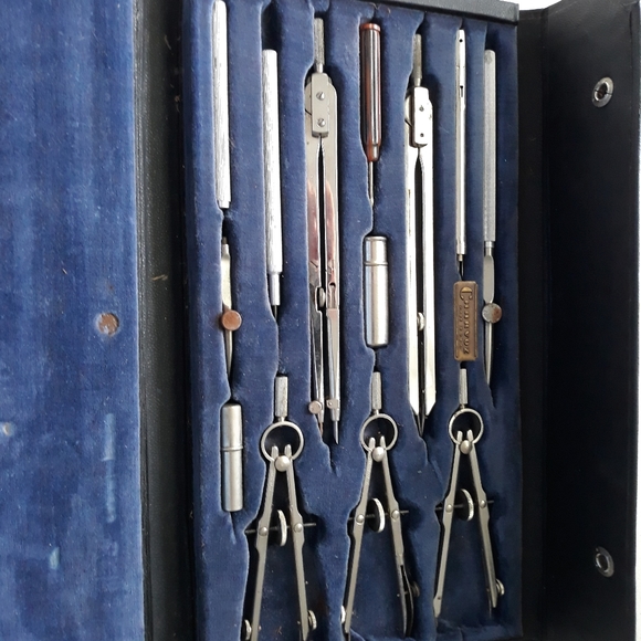 Vintage drafting tool set - Picture 4 of 4